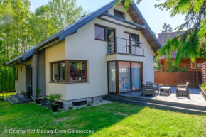 Czarny Kot Mazury Dom Całoroczny Małkinie